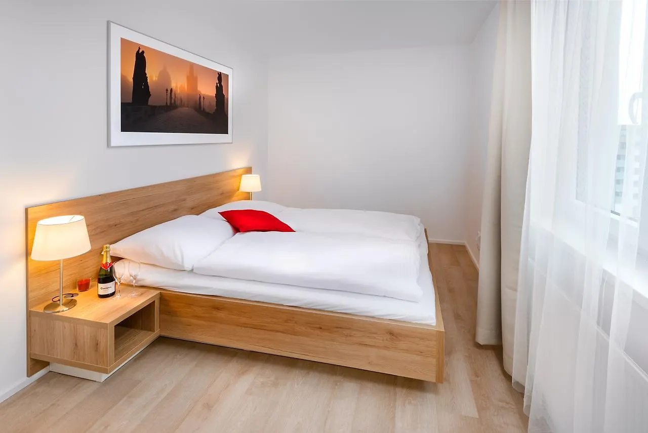 Citywest Apartments Praga República Checa