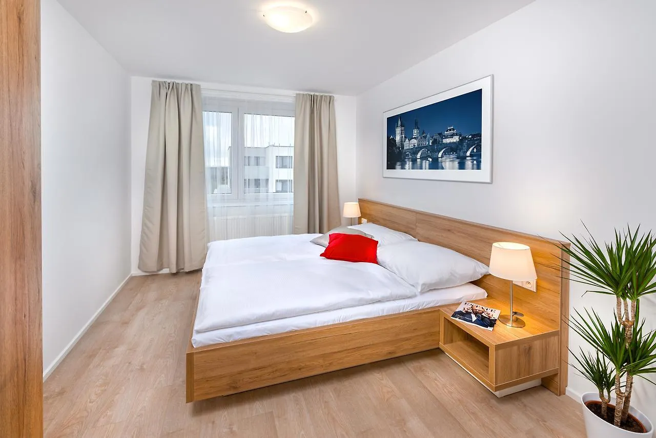 Citywest Apartments Praga